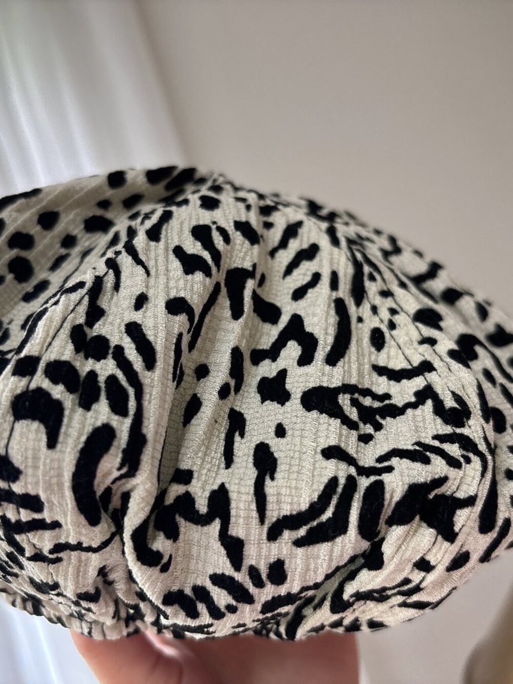 Black and White Animal Print Beret